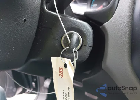 2018 Chevrolet Colorado Wt из США, поврежденный, VIN 1GCHTBEAXJ1208664